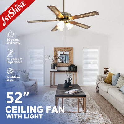 質  Classic Antique Brass Ceiling Fan With Light  Pull Chain AC Motor 5 Mdf Blade 工場