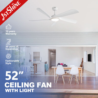 良い値段 サイレントDCモーターと組み込まれたLEDライト付きの52インチモダン天井扇風機 オンライン
