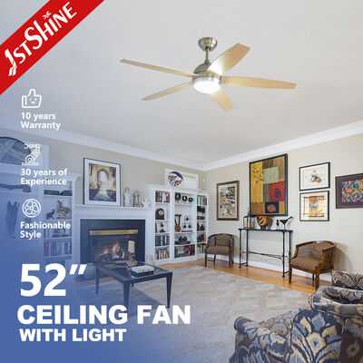 良い値段 52-inch Modern Ceiling Fan with Silent DC Motor and Reversible Airflow - LED Light and Remote Control オンライン